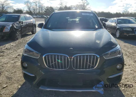 2016 BMW X1 xDrive28I z USA, uszkodzony, nr VIN WBXHT3Z39G4A50705